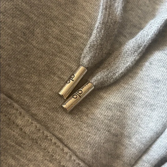 ALO Yoga Women's Light Gray Zip-Up Hoodie - Picture 5 of 7